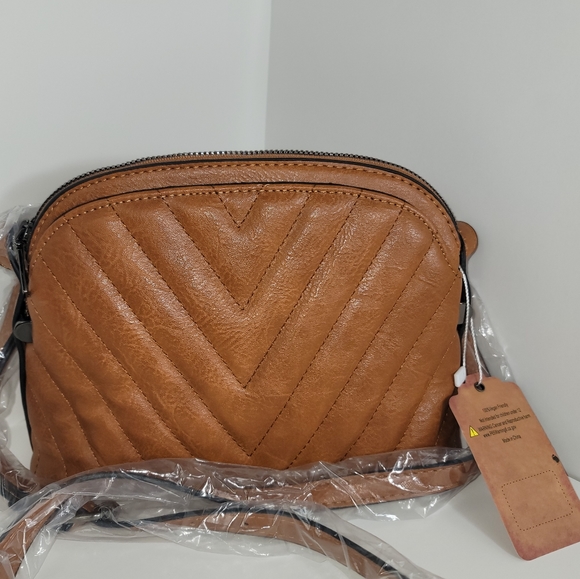 Womens Crossbody adjustable Shoukder Strap Sam and Hadley brown quilted Purse - Picture 2 of 8